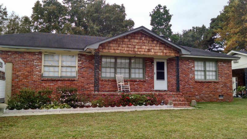 319 Swift Ave, Charleston, SC 29407