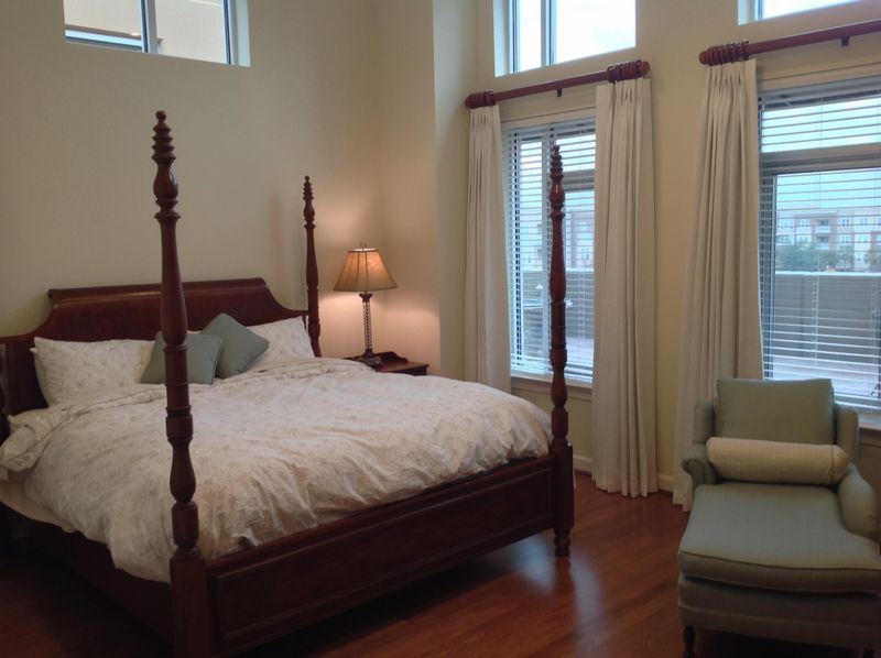225 Seven Farms Dr #304, Daniel Island, SC 29492