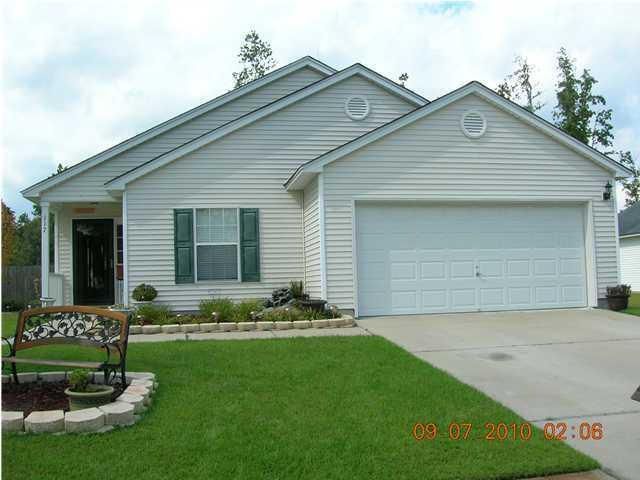 117 Balbriggan Dr, Goose Creek, SC 29445