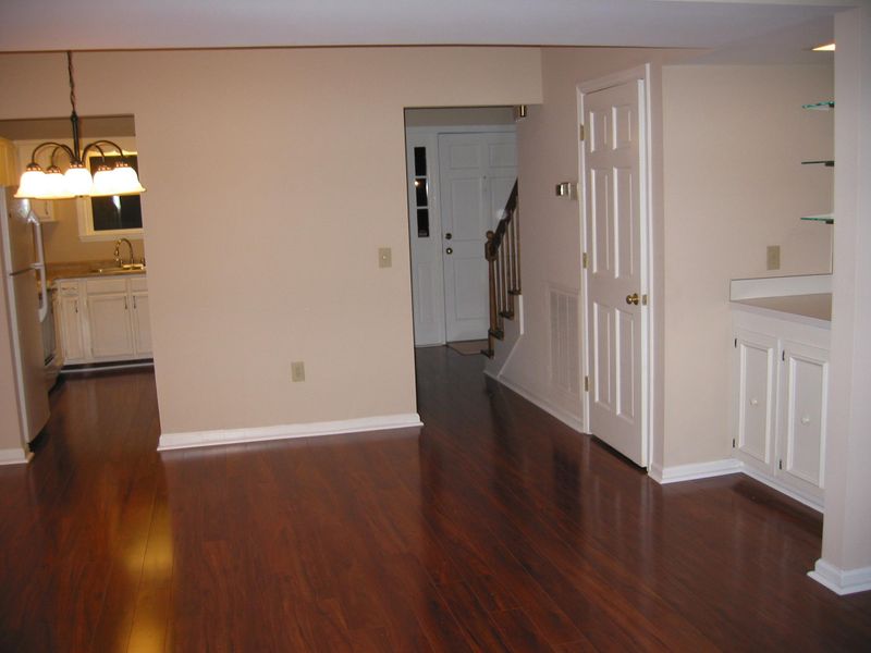 860 Colony Dr, Charleston, SC 29407