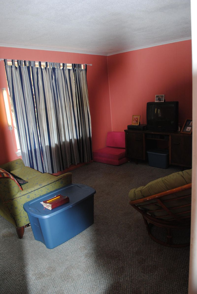 8747 Bucknell Dr, North Charleston, SC 29406