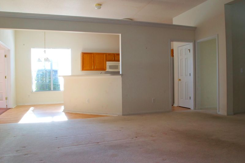 4011 Stockbridge Dr, Charleston, SC 29414