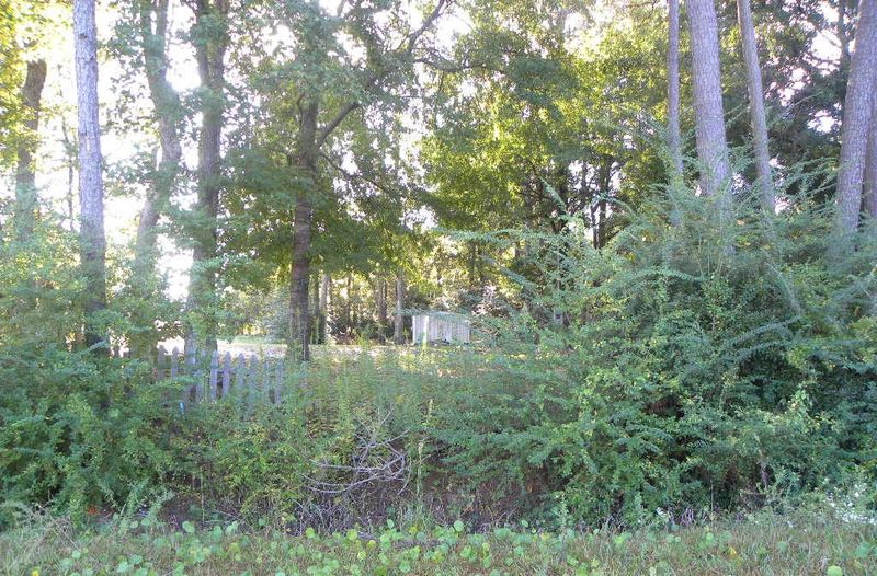 3340 Fairview Dr, Ladson, SC 29456