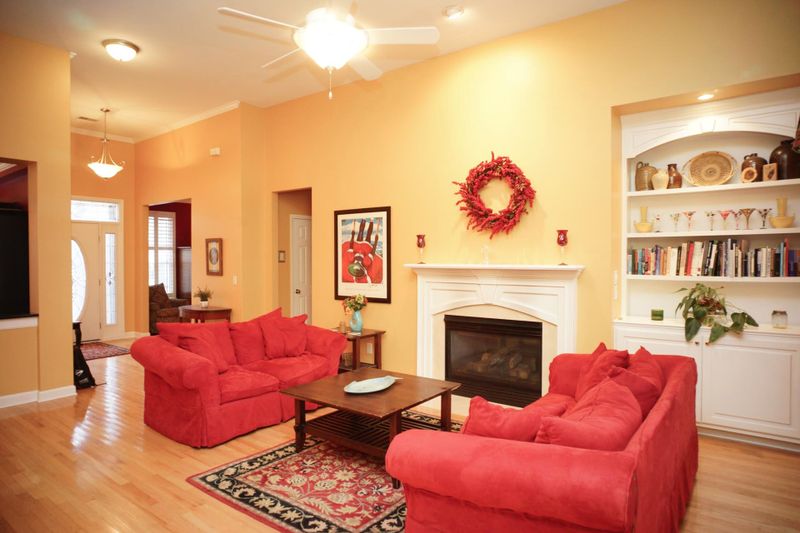 2109 Short Grass Ct, Mount Pleasant, SC 29466