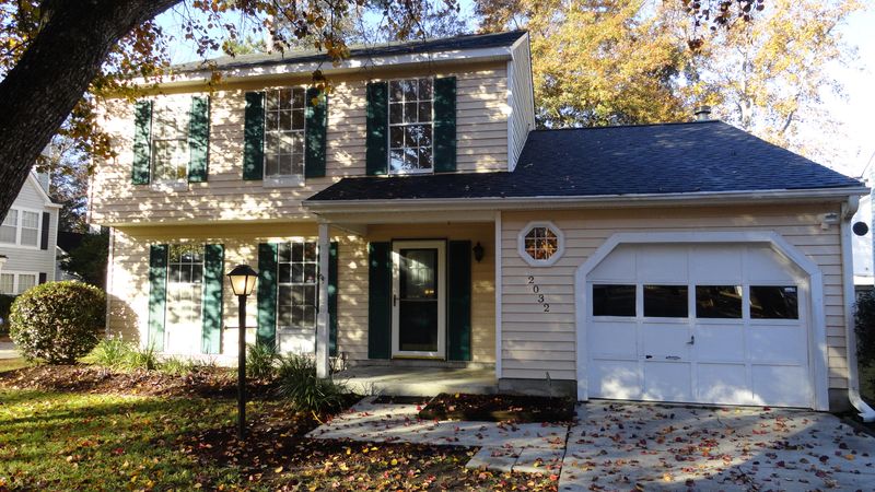 2032 Wild Flower Ln, Charleston, SC 29414