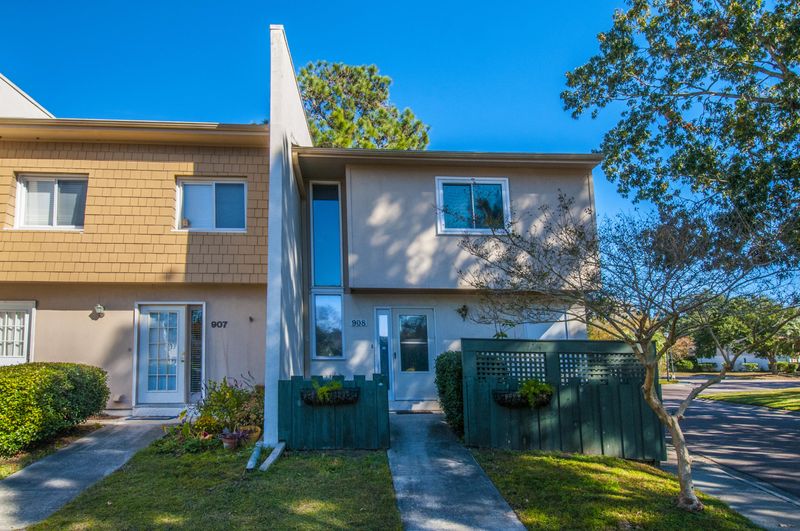 908 Ventura Pl, Mount Pleasant, SC 29464