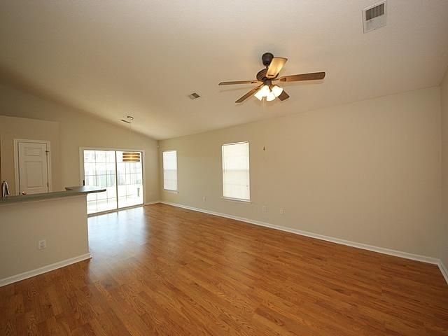 104 Obannon Ct, Summerville, SC 29483