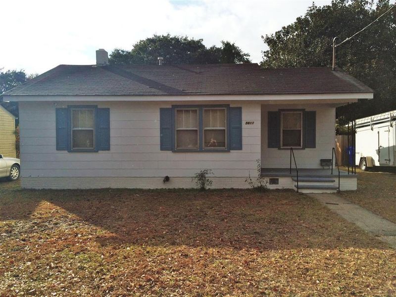 5611 Blackwell Ave, North Charleston, SC 29406