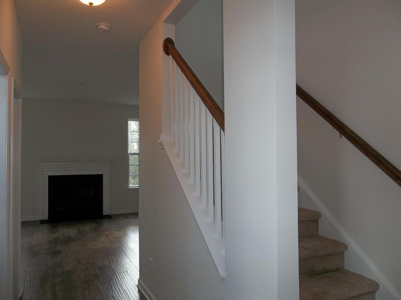 295 Spectrum Rd, Summerville, SC 29483