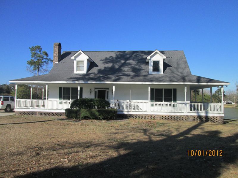 350 Avenue Of Oaks, Moncks Corner, SC 29461