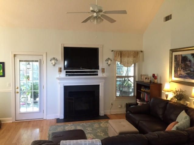 1047 Jamsie Cove Dr, Charleston, SC 29412