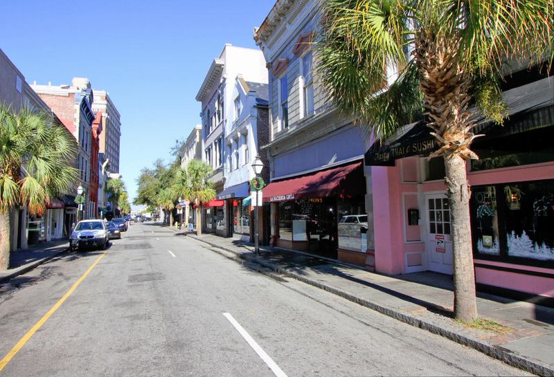 350 King St #303, Charleston, SC 29401