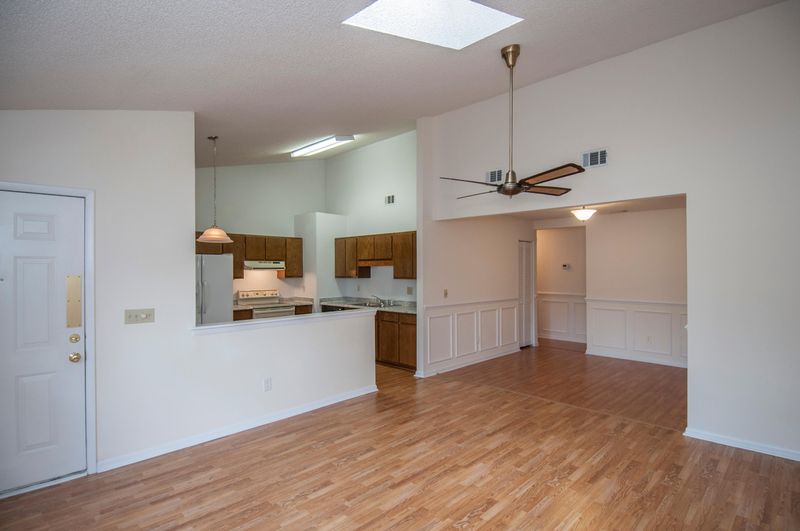 1219 Merganser Ct, Mount Pleasant, SC 29464