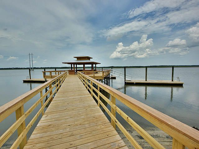 2540 Private Lefler Dr, Johns Island, SC 29455