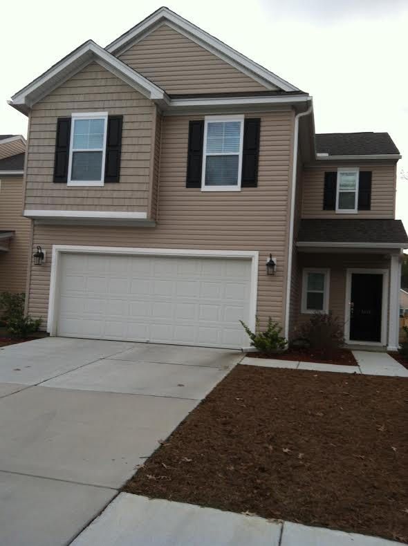 1416 Oldenburg Dr, Awendaw, SC 29429