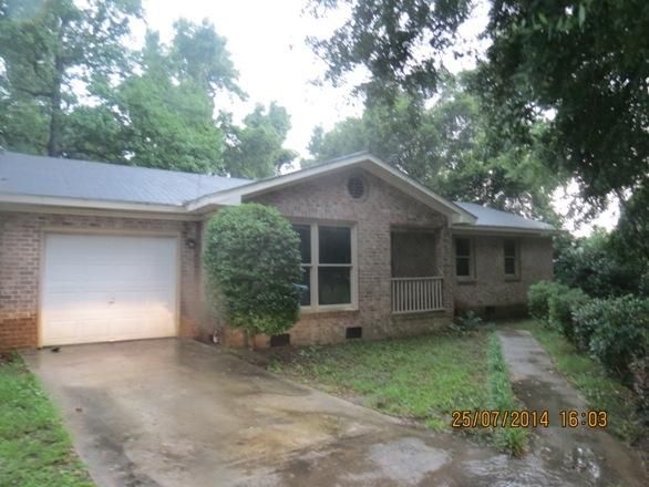 1757 Mulmar St, Charleston, SC 29407