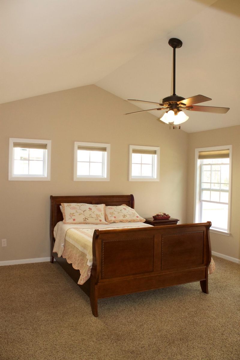 620 Mountain Laurel Cir, Goose Creek, SC 29445