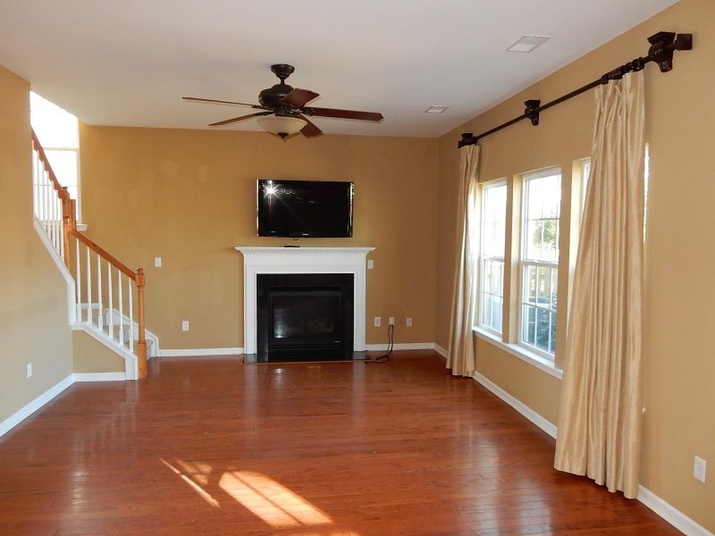 1505 Saint Stephens Way, Hanahan, SC 29410