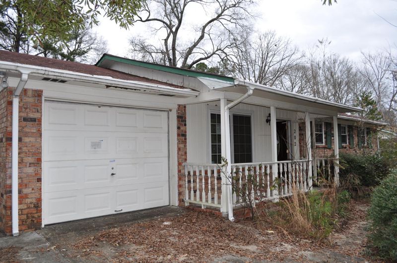 202 Froman Dr, Summerville, SC 29483