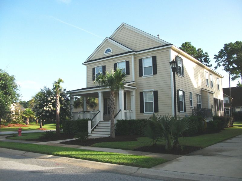 1429 Clancy Rd, Mount Pleasant, SC 29466