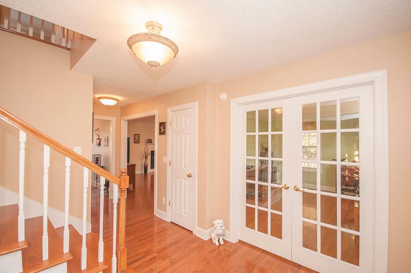 1107 Ole South Ct, Moncks Corner, SC 29461
