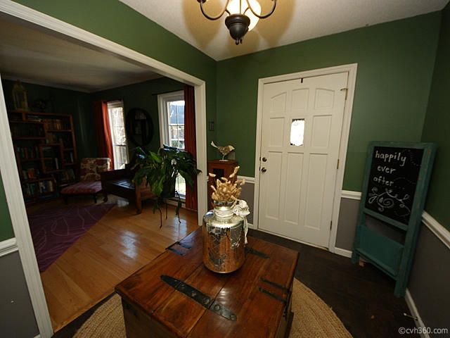 1049 Stonehenge Dr, Hanahan, SC 29410