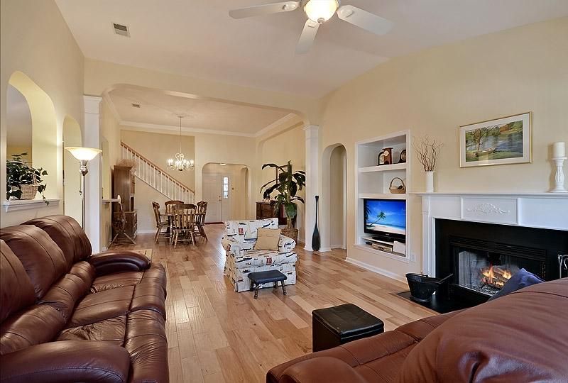 270 Historic Dr, Mount Pleasant, SC 29464