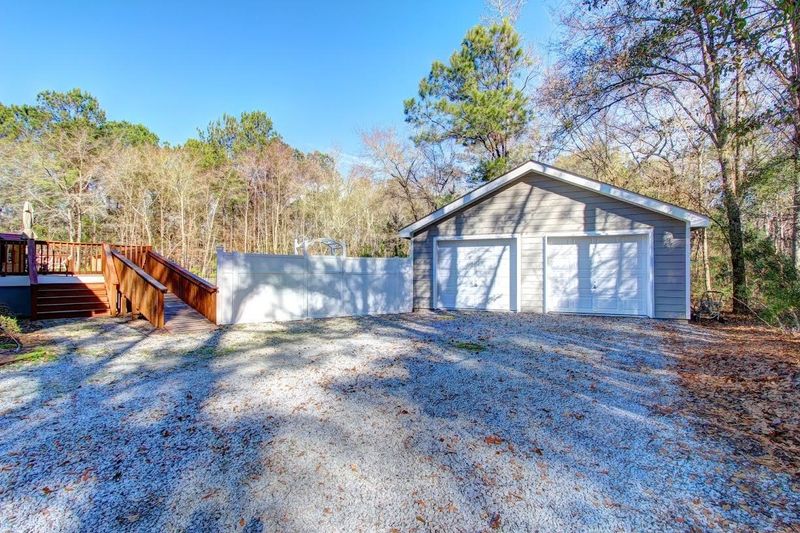 1093 Corbetts Al, Johns Island, SC 29455