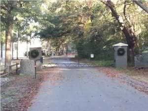 12 Roast Duck Ln, Johns Island, SC 29455