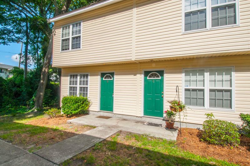 1423 Ashley River Rd #5d, Charleston, SC 29407