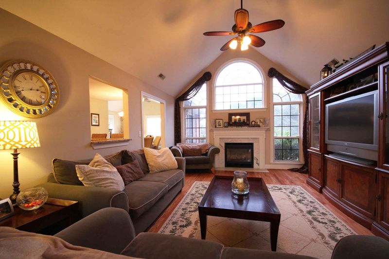 2252 Salt Wind Way, Mount Pleasant, SC 29466