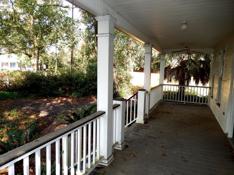 525 W Carolina Ave, Summerville, SC 29483