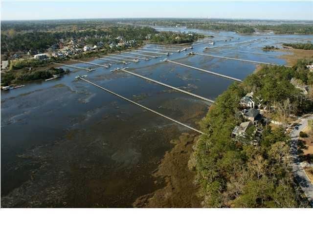 2817 Parkers Landing Rd, Mount Pleasant, SC 29466