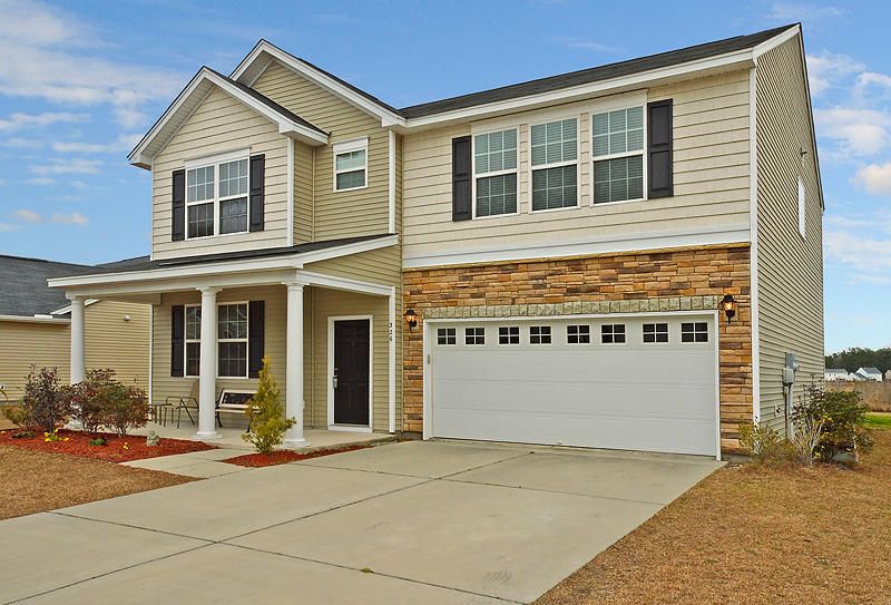 326 Deep River Rd, Summerville, SC 29483