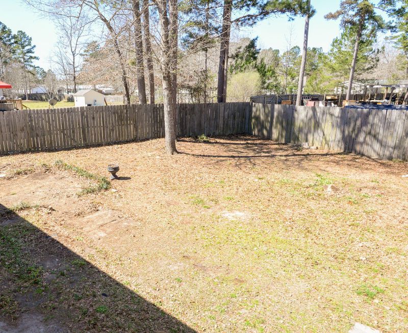 301 Clear Springs Cir, Summerville, SC 29483
