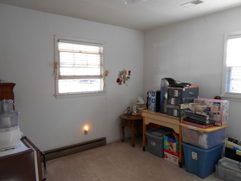 1020 Margaret Dr, Ladson, SC 29456