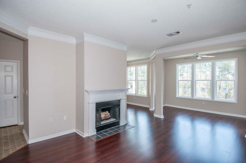 1031 Rosewood Ln, Mount Pleasant, SC 29464