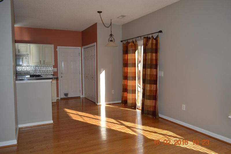 618 Saint Ives Ln, Goose Creek, SC 29445
