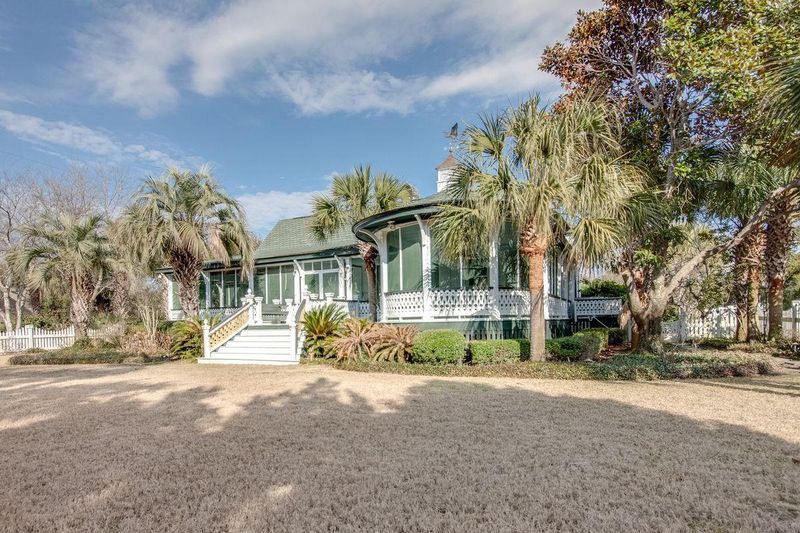 2502 Atlantic Ave, Sullivans Island, SC 29482
