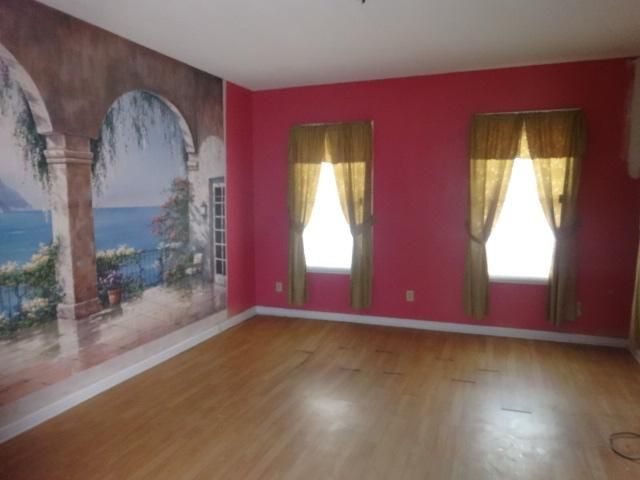 30 Amherst St, Charleston, SC 29403