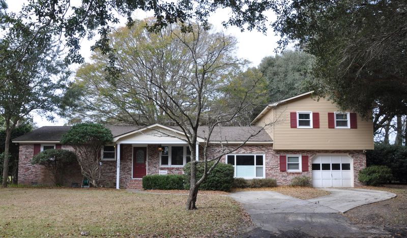 1109 Leeward Ave, James Island, SC 29412