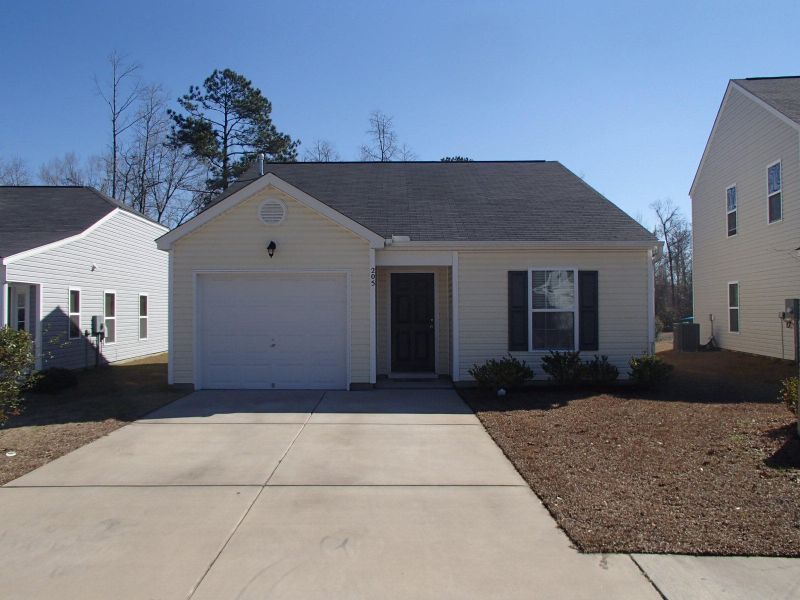205 Salkahatchie St, Summerville, SC 29485