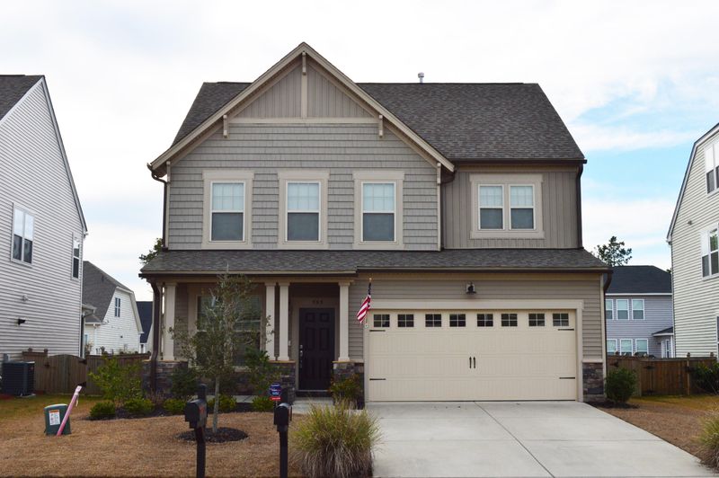 533 Crossland Dr, Moncks Corner, SC 29461