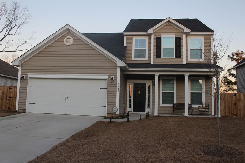 7828 Expedition Dr, North Charleston, SC 29420