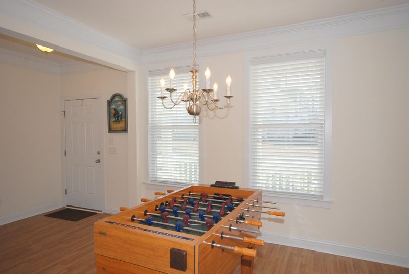 3090 Moonlight Dr, Charleston, SC 29414