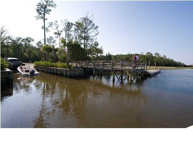 2976 Yachtsman Dr, Mount Pleasant, SC 29466