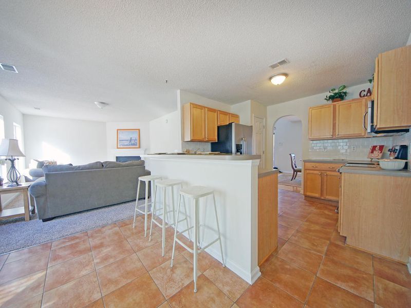 521 Beverly Dr, Summerville, SC 29485