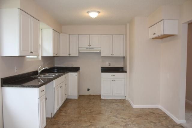 2566 Vistavia Rd, North Charleston, SC 29406