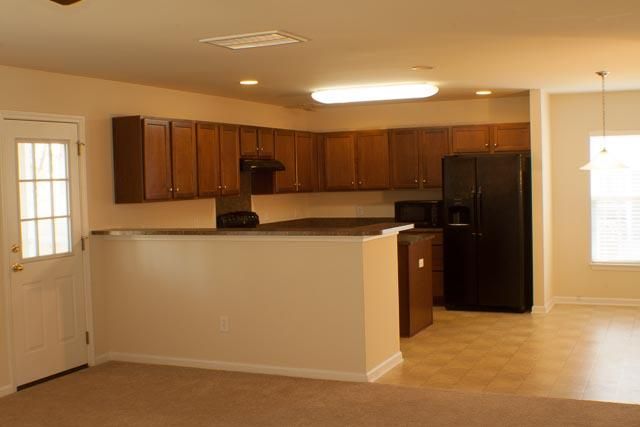 355 Briarbend Rd, Goose Creek, SC 29445