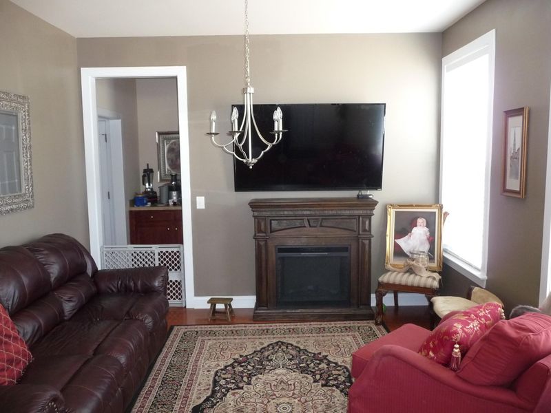 1083 Moss Grove Dr, Moncks Corner, SC 29461